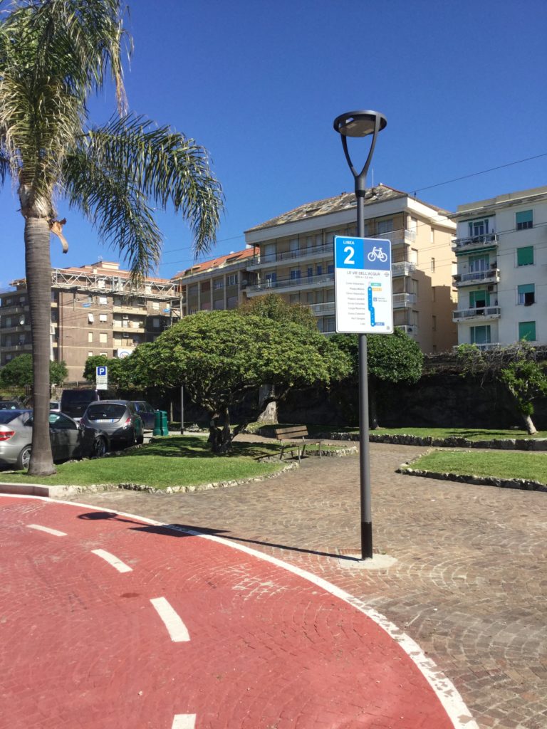 Chiavari - nuova cartellonistica per la rete ciclabile cittadina